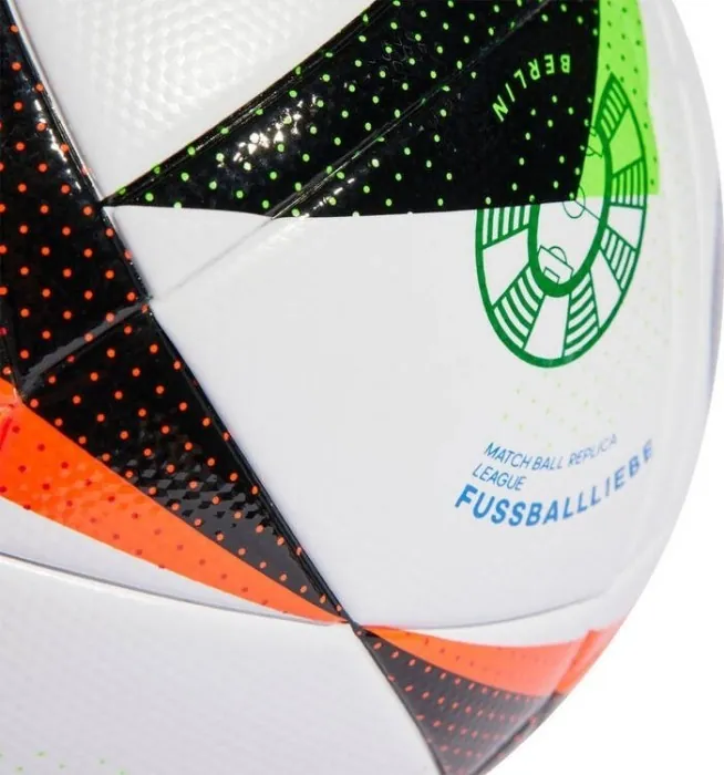 Мяч футбольный Adidas Euro24 Fussballiebe League IN9367 размер 5, бело-черный