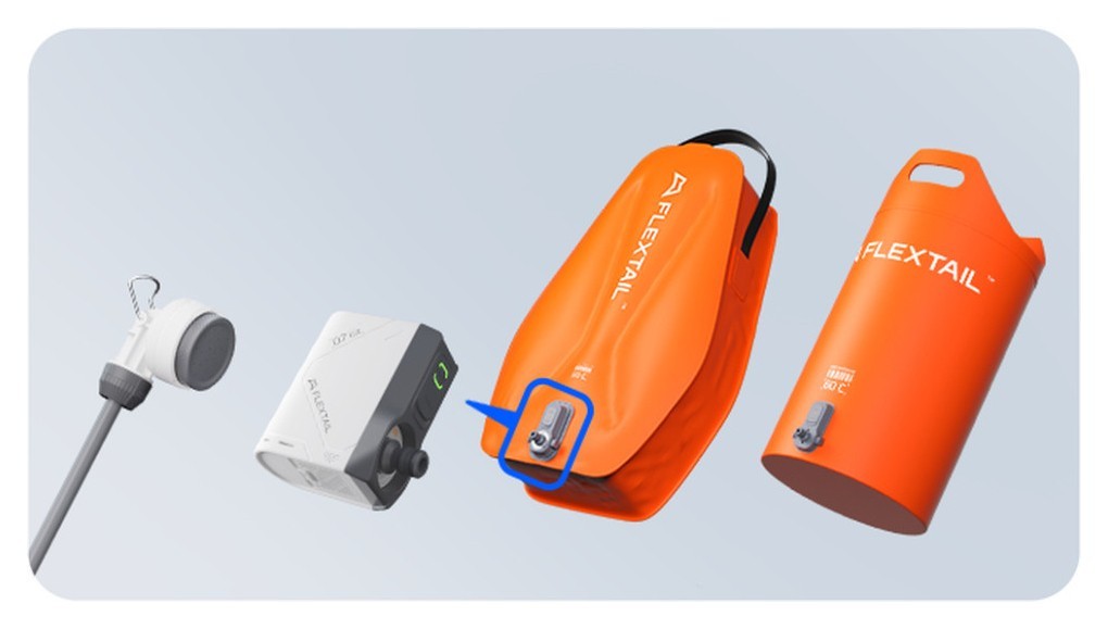 Душ портативний із ємністю та насосом Flextail Tiny Shower Bag, 20л, помаранчевий