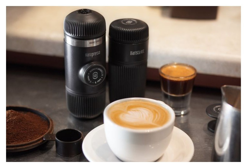 Портативна еспресо-кавоварка Wacaco Nanopresso сіра з чохлом, механічна, для меленої кави, укр, укр