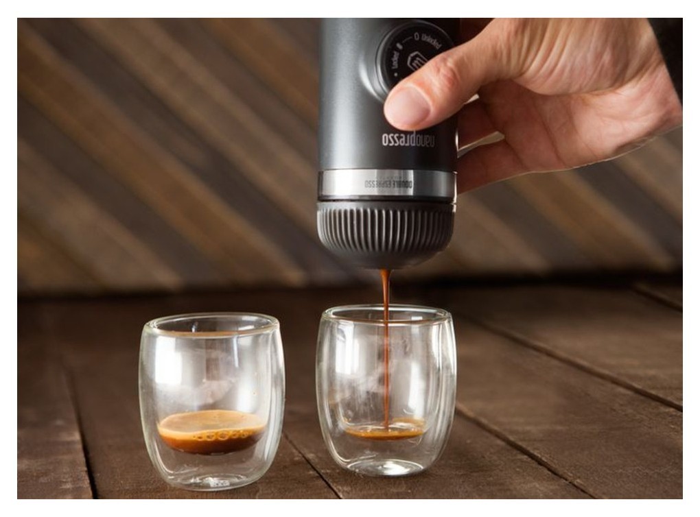 Портативна еспресо-кавоварка Wacaco Nanopresso сіра з чохлом, механічна, для меленої кави, укр, укр