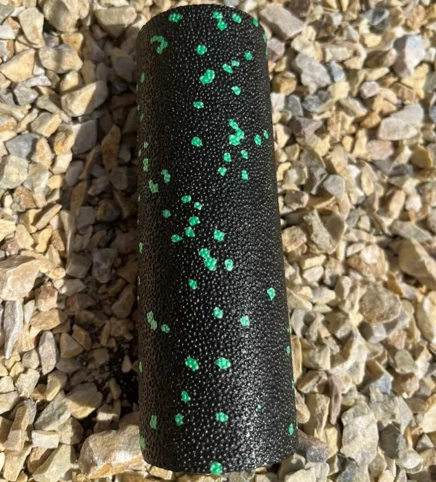 Массажный ролик (роллер) гладкий PowerPlay PP-4346 Mini EPP Foam Roller Черно/Зеленый (15x5,3см.)