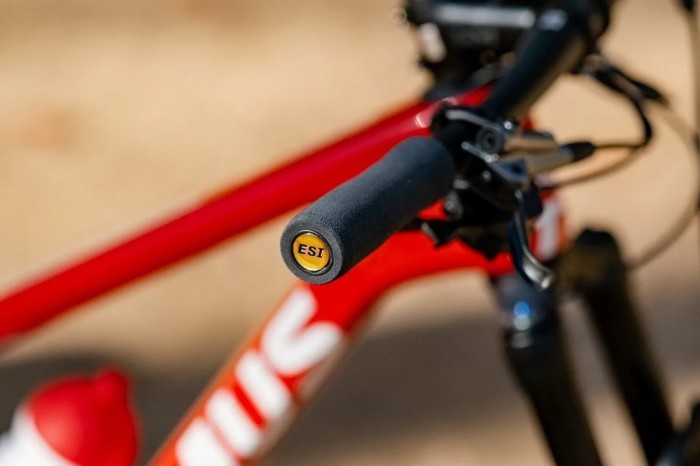 Гріпси ESI Fit XC Black (чорні), укр, укр