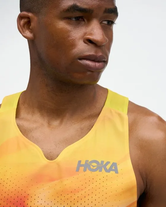 Майка для бігу HOKA ( 1181990-HSP ) M Race Day Singlet TR PRT
