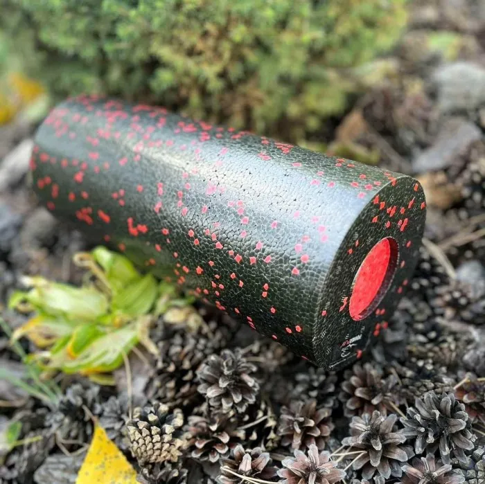 Массажный ролик (роллер) гладкий PowerPlay PP-4348 2 in 1 EPP Foam Roller Черно/Красный (33x14см.)