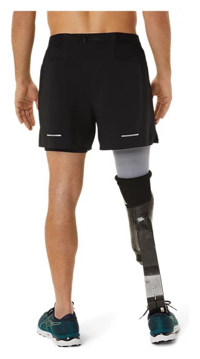 Платья, юбки, бриджи, шорты Asics ( 2011C388 ) ROAD 2-N-1 5IN SHORT 2024