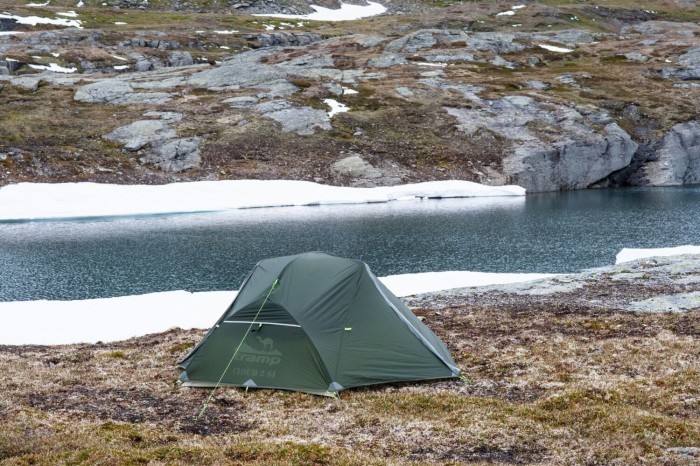 Намет Tramp Cloud 2 Si темно-зелений, укр, укр