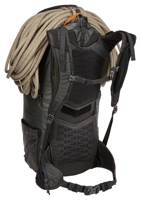 Походный рюкзак Thule Stir 35L Men's (Obsidian) (TH 3204098)
