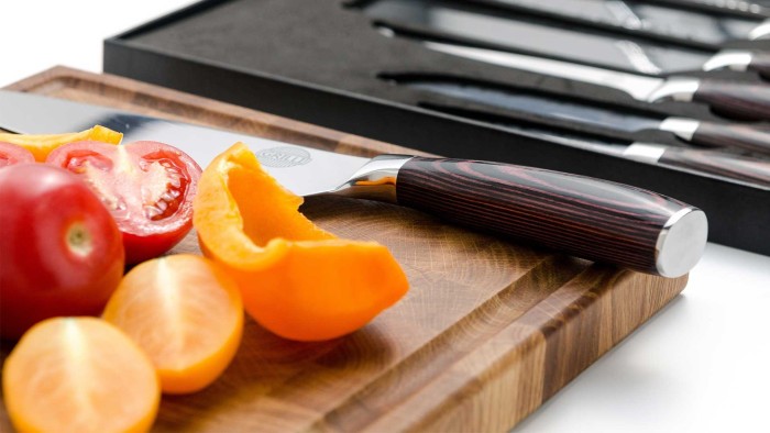 Профессиональный нож Santoku 18 см GRILLI 777138