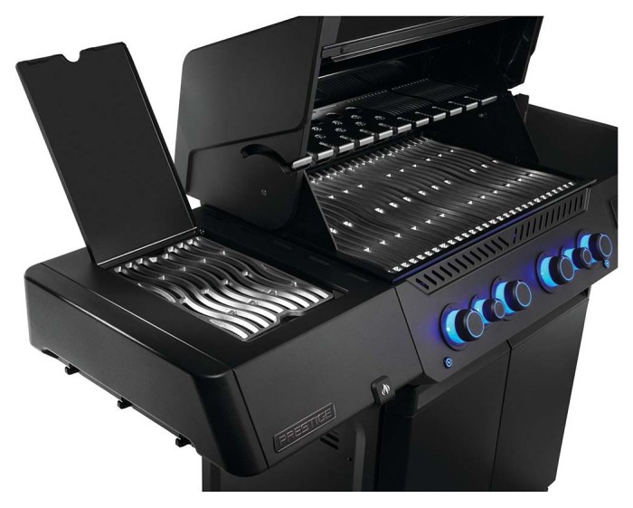 Газовый гриль Napoleon Phantom Prestige 500 Connected с боковой горелкой Sizzle Zone и вертелем (69212) P500VXRSIBPK-UA-PHM