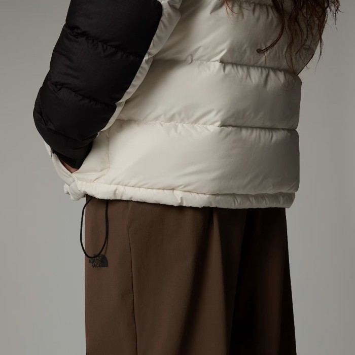 Зимняя куртка для туризма THE NORTH FACE (NF0A89G9) MONTEROSA INSULATED JACKET 2025