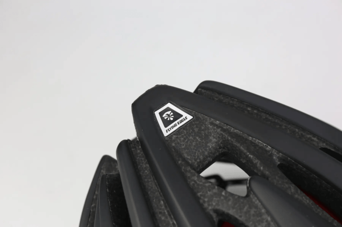 Шолом Flying Eagle Fast Forward, чорний