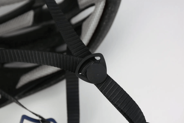 Шолом Flying Eagle Fast Forward, чорний