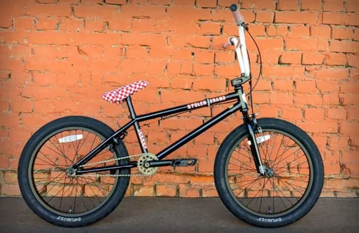 Велосипед BMX Stolen Stereo (2022) Black/ Fast Times Red (трюковий велосипед)