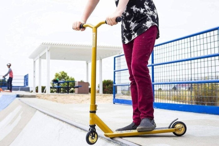 Трюковый самокат Maraton Fuzion X3 Pro, 1 шт