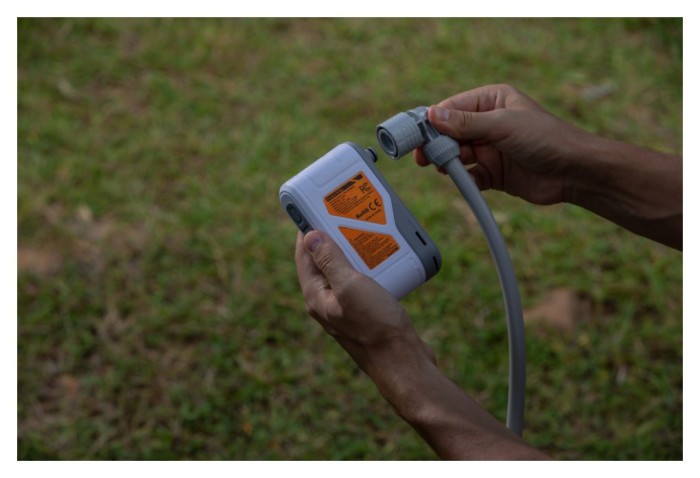 Душ портативний з насосом на акумуляторі Flextail Max Shower, білий, укр, укр