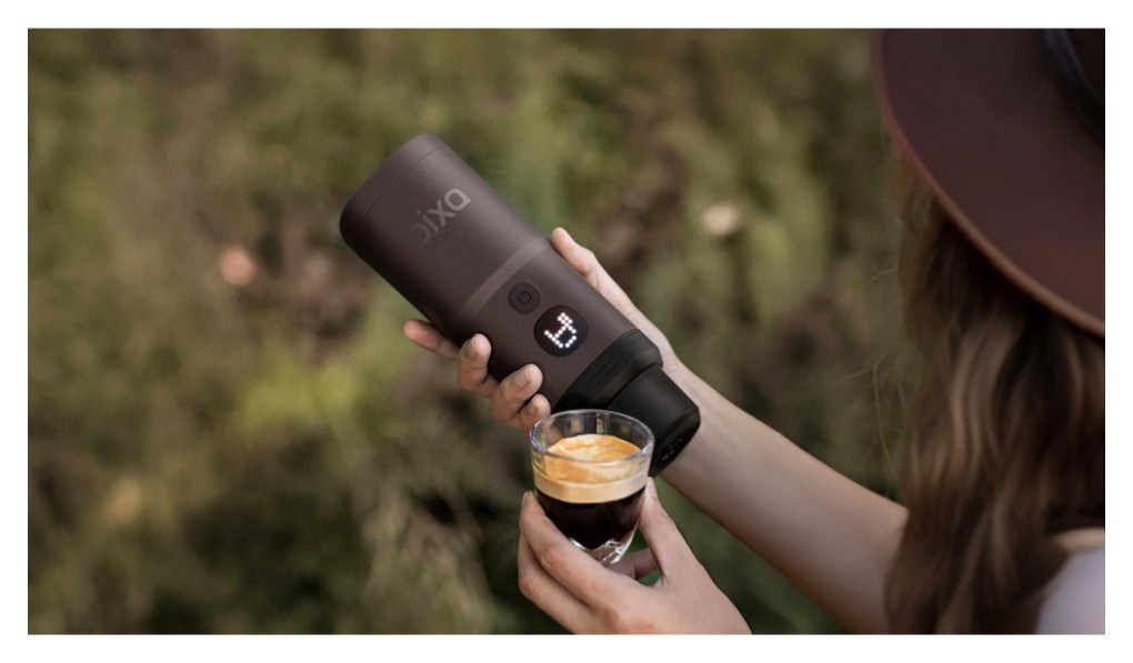 Портативная электрическая эспрессо кофеварка Wacaco Pixapresso для молотого кофе и капсул, темный бургунд