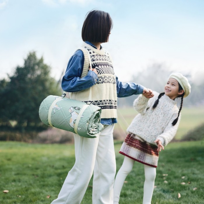 Килимок для пікніка водостійкий Naturehike CNK2350WS010, 145x170 см, зелений з принтом, укр, укр