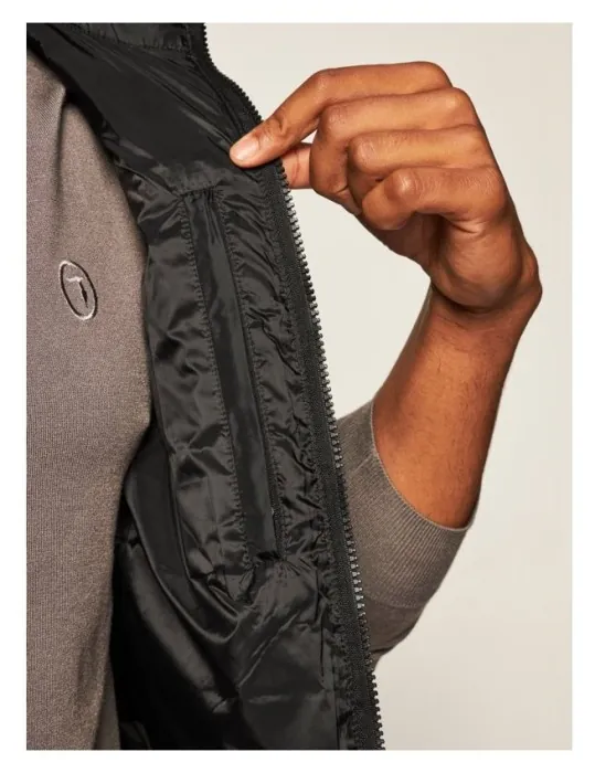 Жилетка Armani EA7 ( 6HPQ02-PN22Z ) GILET PIUMINO 2021