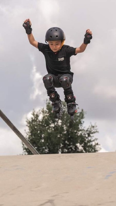 Ролики Rollerblade APEX Black