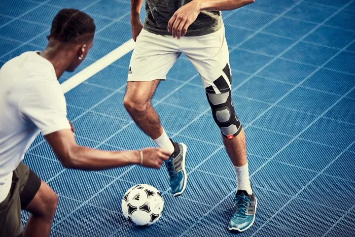 Наколінник Adidas Innwell L, чорно-сірі