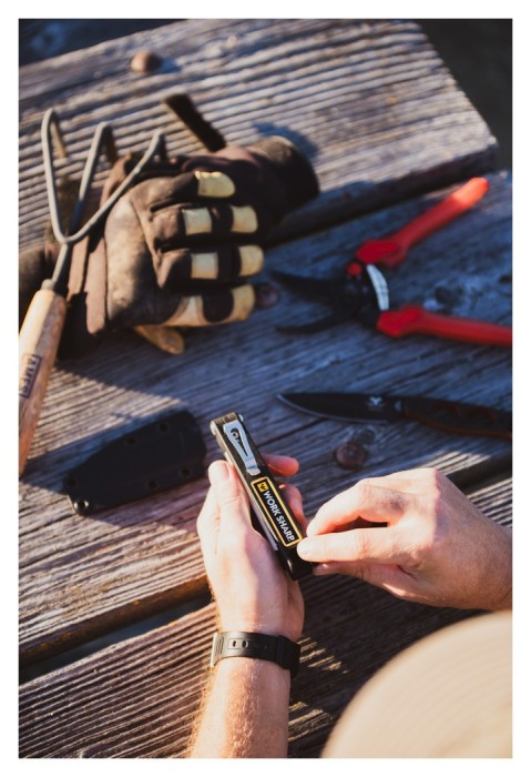 Точилка механічна кишенькова Work Sharp Folding Field Sharpener WSEDCFFS-I, укр, укр