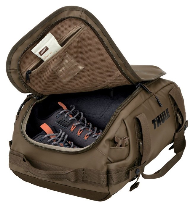 Спортивная сумка Thule Chasm Duffel 30L (Deep Khaki) 3205587 (TH 3205587)