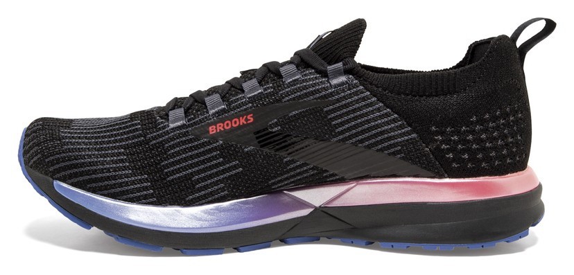 Кроссовки женские Brooks RICOCHET 2 W 36.5 (6.0US) Black/blue/fiery coral (1203031B015)