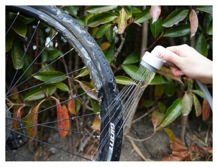 Душ портативний з насосом на акумуляторі Flextail Tiny Shower, білий, укр, укр