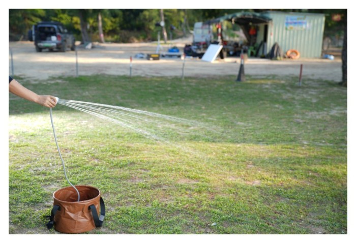 Душ портативний з насосом на акумуляторі Flextail Tiny Shower, білий, укр, укр