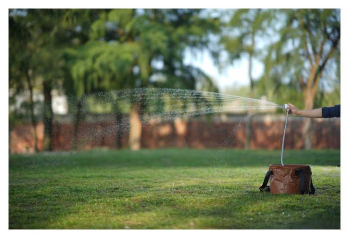 Душ портативний з насосом на акумуляторі Flextail Tiny Shower, білий, укр, укр