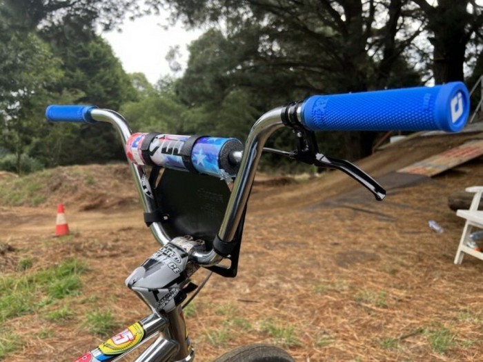 Грипси ODI Ruffian XL v2.1 Lock-On MTB 135mm Gray