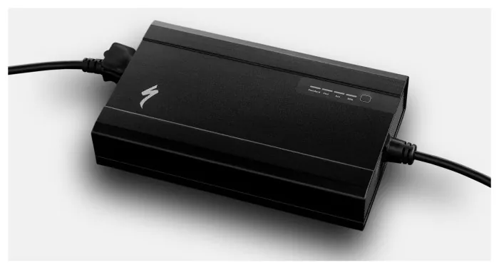 Зарядка для батареї Specialized TURBO 3.1 SMART CHARGER W/EU CABLE 2026