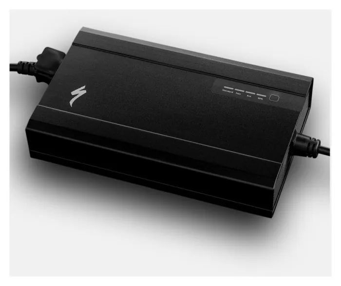 Зарядка для батареї Specialized TURBO 3.1 SMART CHARGER W/EU CABLE 2026
