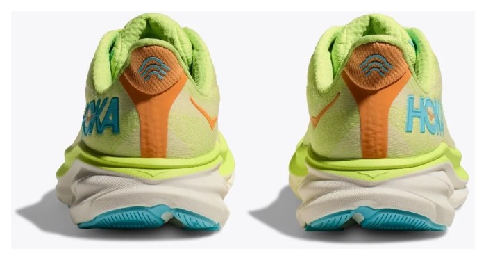 Кроссовки для бега HOKA ( 1127896 ) W CLIFTON 9 2025