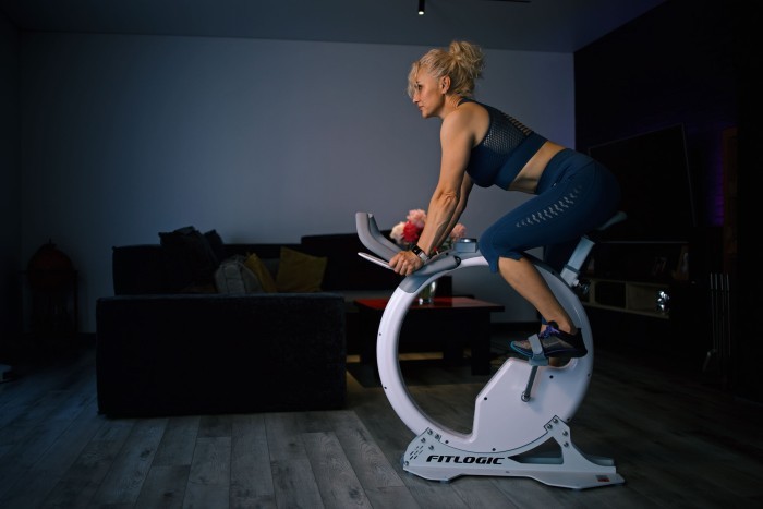 Велотренажер FitLogic B89 CircleBike, укр, укр
