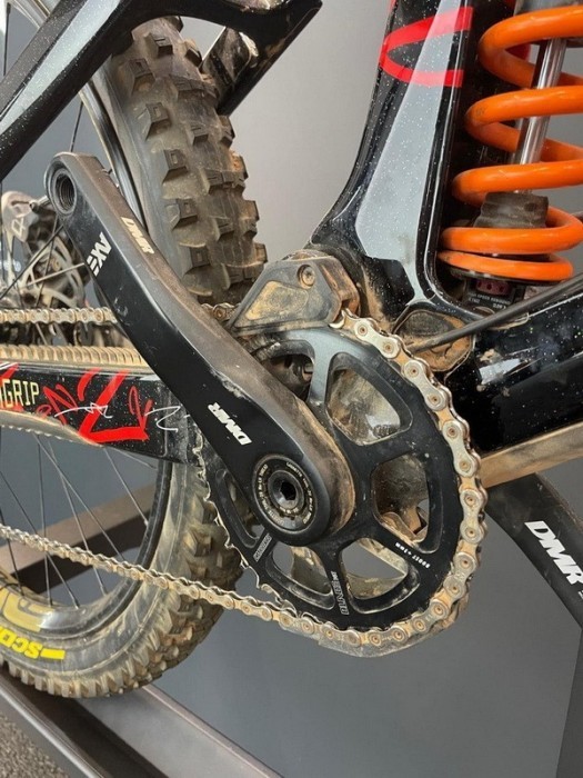 Шатуни DMR AXE Cranks Armset Laser Etched Black 165 mm, укр, укр