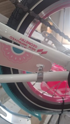 Велосипед уцінений ST 16" Formula Kid FLOWER PREMIUM BH рама-8,5" білий з рожевим та бірюзовим 2026