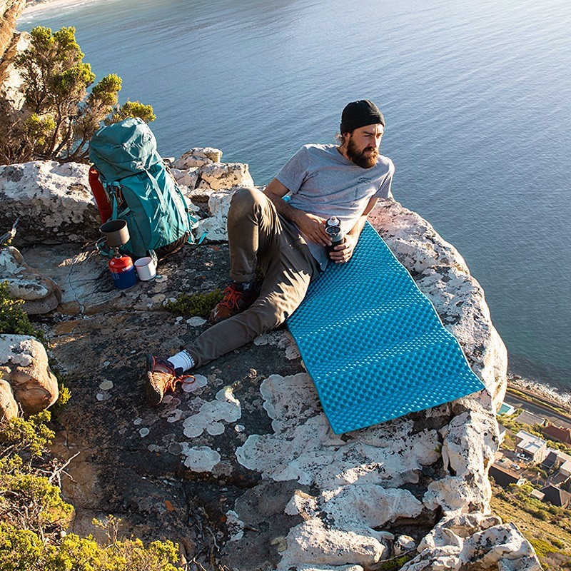 Килимок туристичний складаний одномісний IXPE Naturehike Thickened NH20FCD07 кемпінговий з алюмінієвою плівкою, 187x56x2,5 см, жовтий, укр, укр