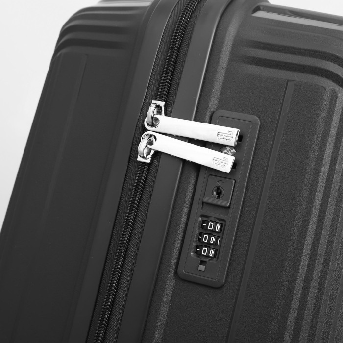 Валіза Semi Line 24" (M) Black (T5979-2)