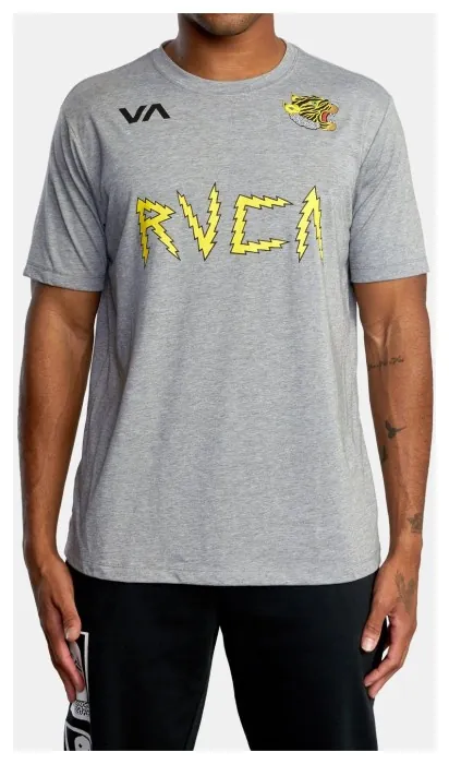 Футболка RVCA ( Z4SSMJ ) LEINES BANNER 2022