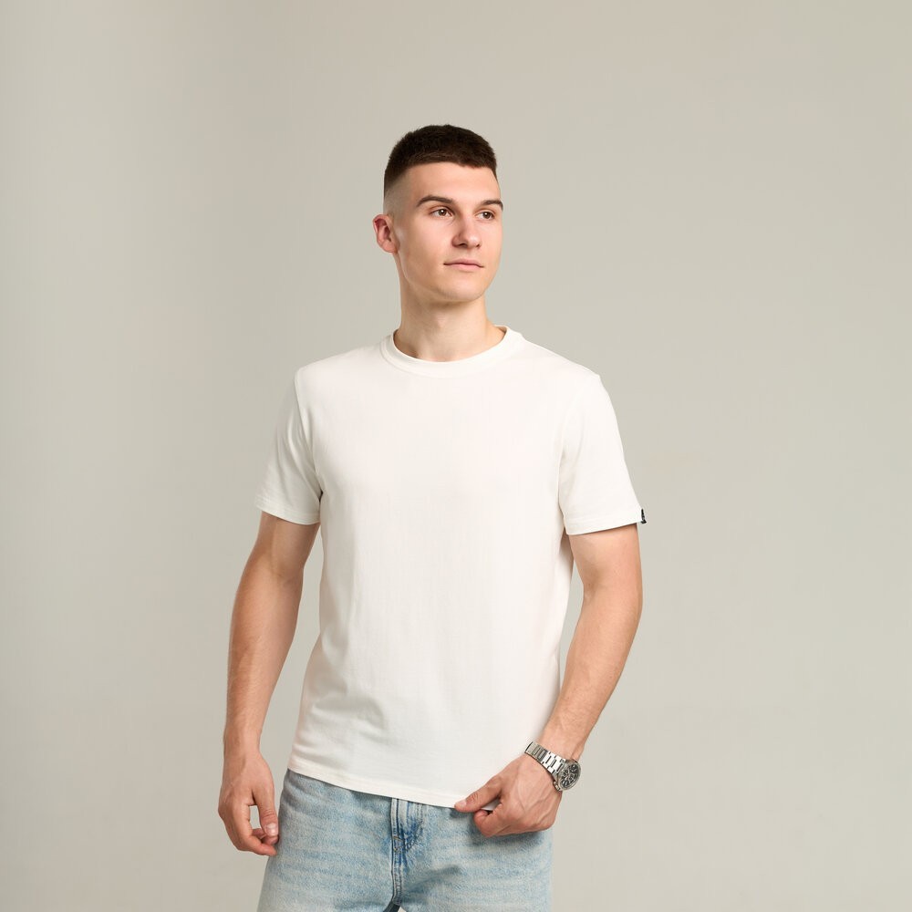 Мужская футболка молочная Pobedov Peremoga