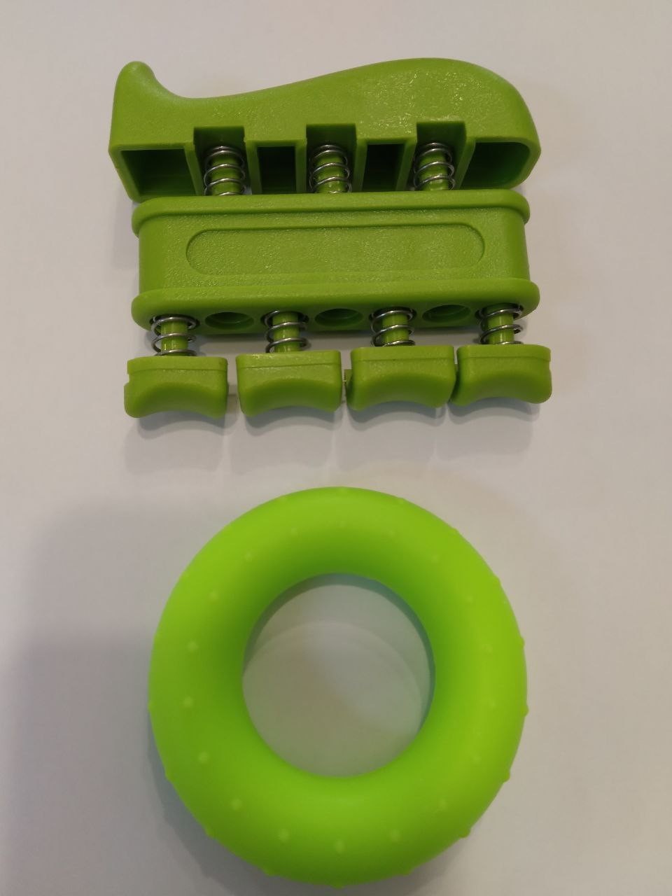 Эспандер кистевое кольцо (88101) Bavar Sport