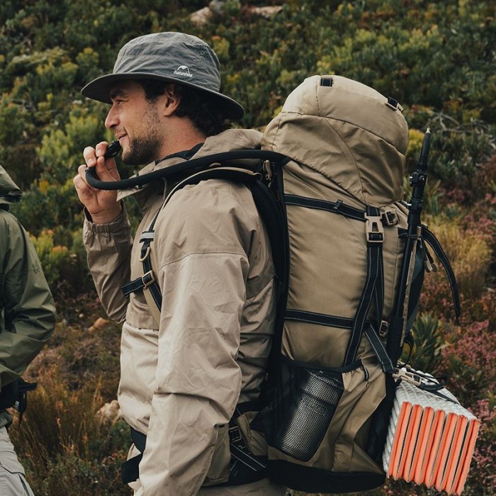 Рюкзак туристичний Naturehike NH70B070-B, 70 л + 5 л, світло-коричневий, укр, укр