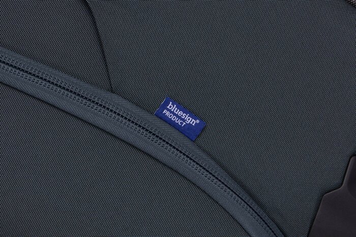 Чемодан на колесах Thule Subterra 2 Checked Spinner (Dark Slate) 3205050 (TH 3205050)