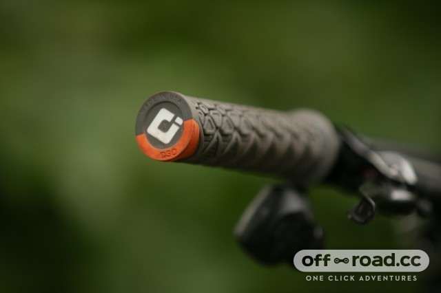 Гріпси ODI Vanquish, v2.1 Lock-On ,MTB , Closed End BLue/BLue/Black