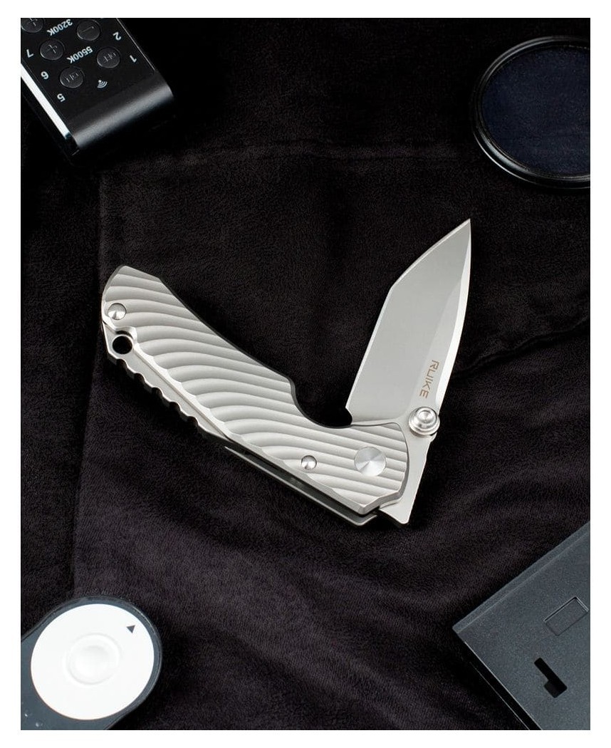 Нож складной Ruike M671-TZ