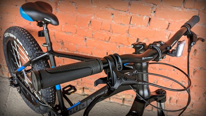 Велосипед фетбайк Avanti FAT 4.0 PRO чорний (2026)