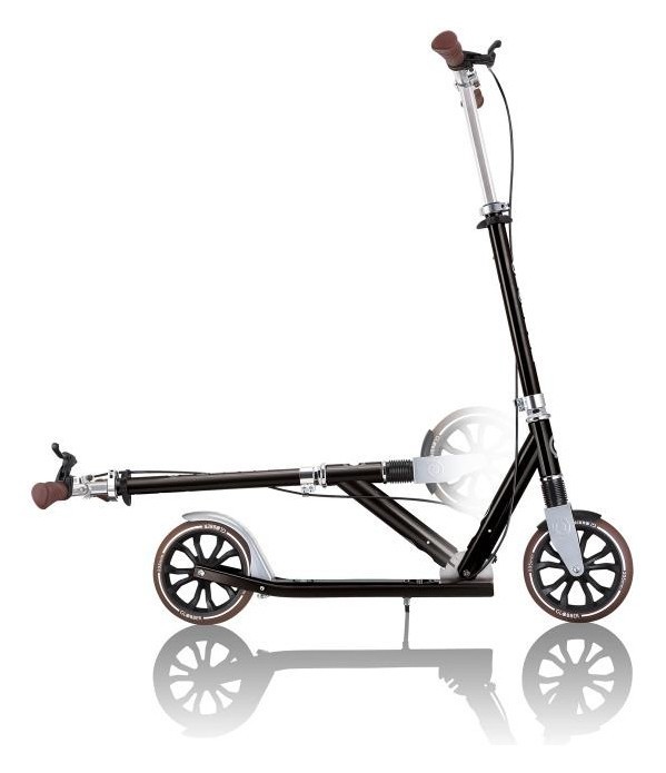 Самокат GLOBBER серії NL205 DELUXE, з ручним гальмом, чорний, 100кг, 8+, укр, укр