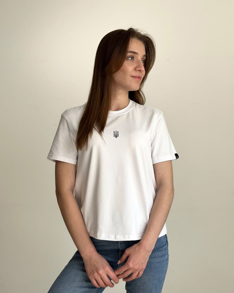 Белая базовая женская футболка Pobedov Freedom. Женская хлопковая футболка белая