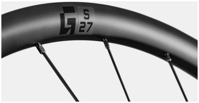 Колесо задн. 700C Cannondale Gravel HollowGram G-S 27, карбоновий обід, втулка 142x12mm, Shi, CenterLock